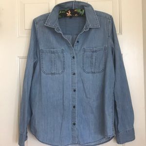 Chambray Button Up